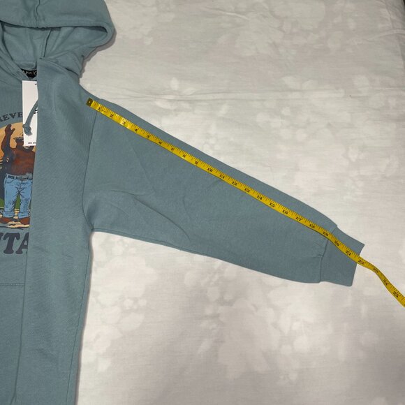 Forever 21 Unisex Montana Graphic Hoodie XS – Fits Men & Women – Green Bear Wild - Picture 8 of 8